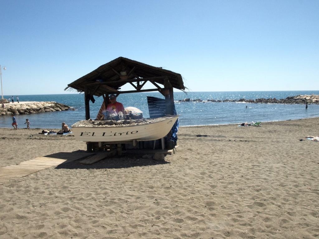 Malagaonbeach 1 - Two Bedrooms - Up To 3 People - 10 Meters Beach Zimmer foto