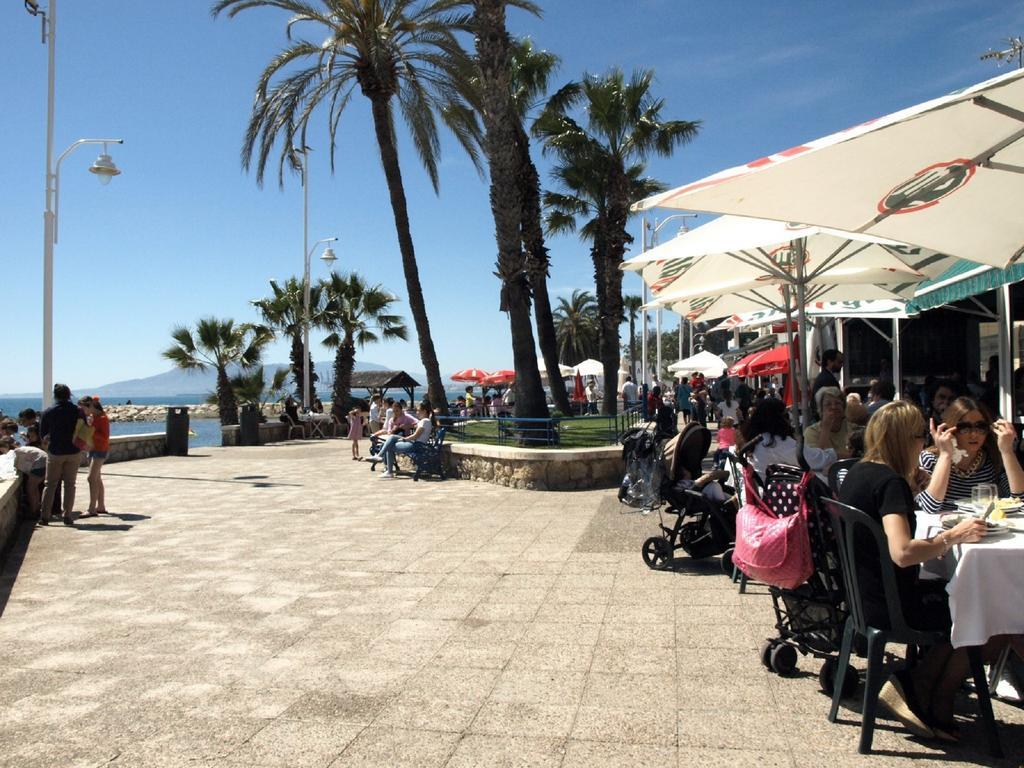 Malagaonbeach 1 - Two Bedrooms - Up To 3 People - 10 Meters Beach Zimmer foto